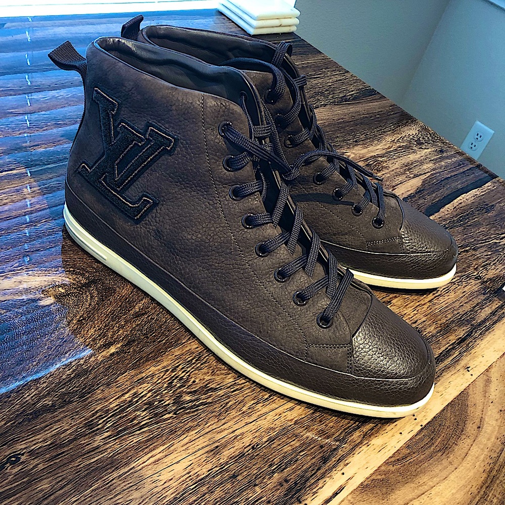 Louis Vuitton sz 13